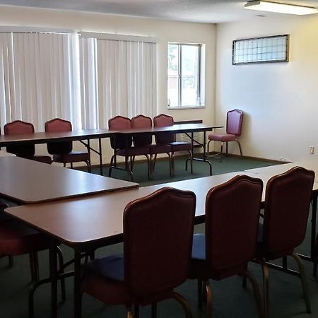 Family Budget Inn Bethany Екстериор снимка